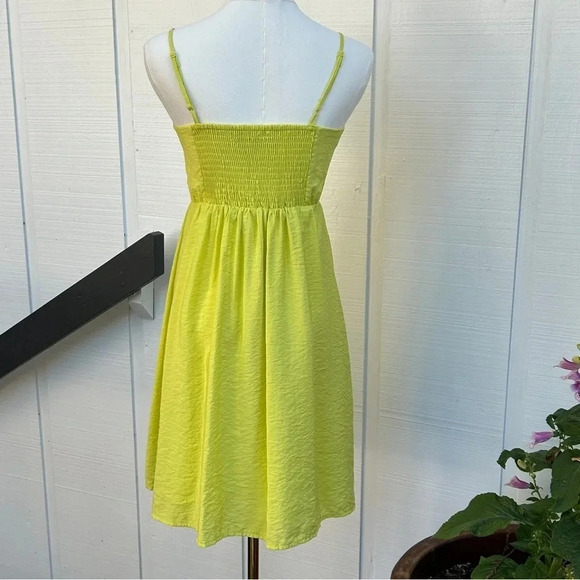 Women’s Nine West Neon Yellow Tie Front Fit and Flare Sun Dress - Picture 2 of 11